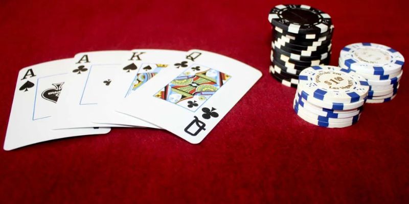 Những sản phẩm game bài hay tại COMEBET